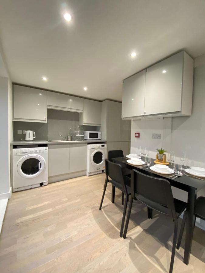 Cozy En-Suite Near Stratford London Exterior foto