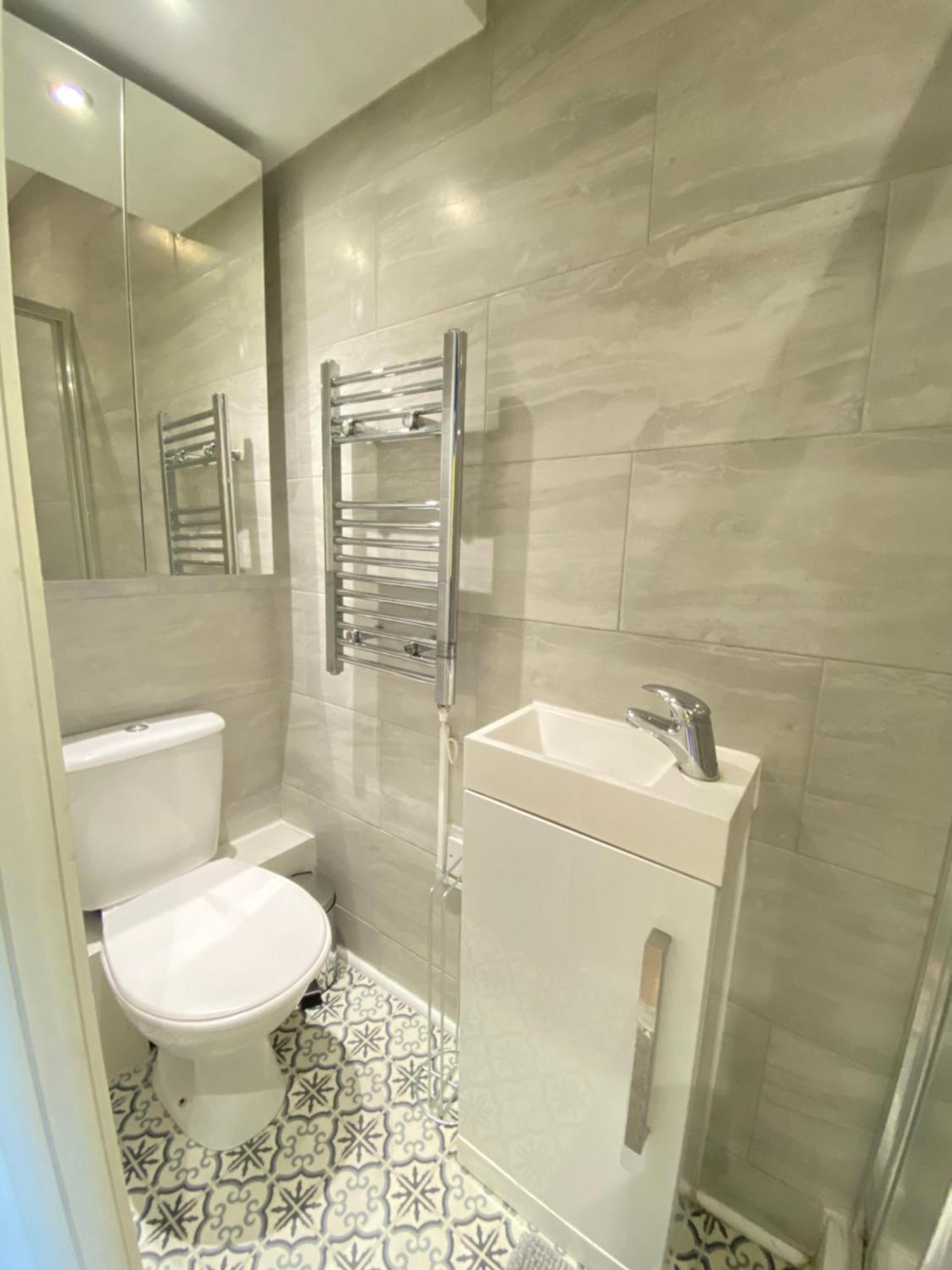 Cozy En-Suite Near Stratford London Exterior foto