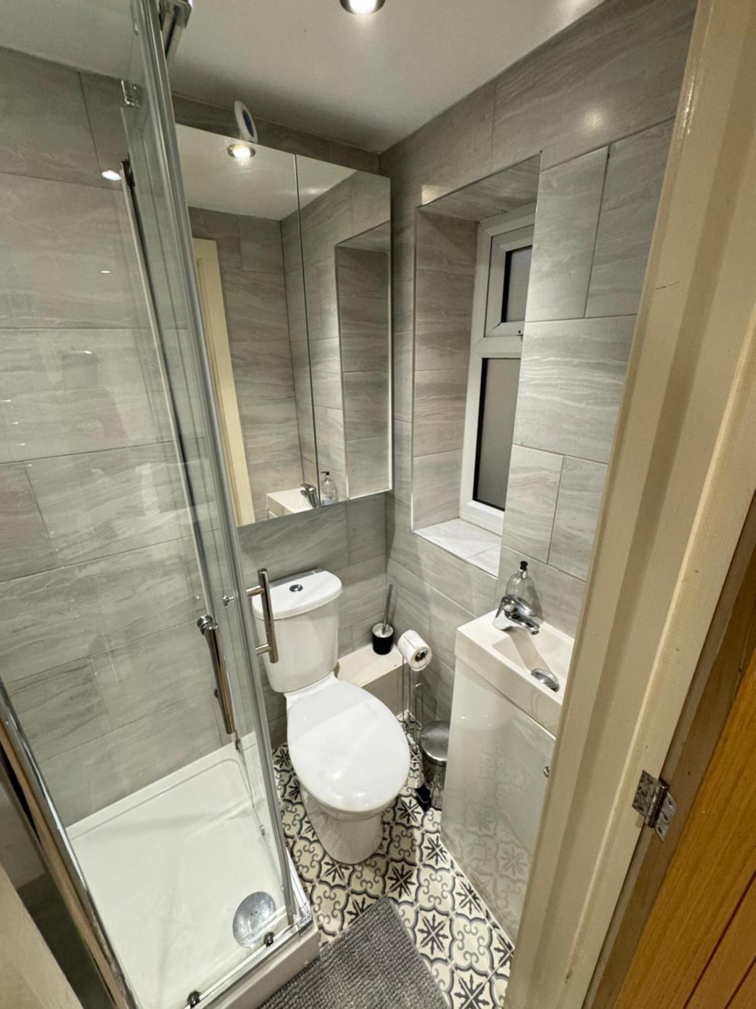 Cozy En-Suite Near Stratford London Exterior foto